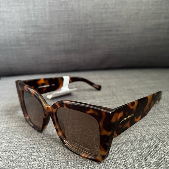 Lucky Brand | Accessories | Nwt Lucky Brand Mirrored  display picture 1